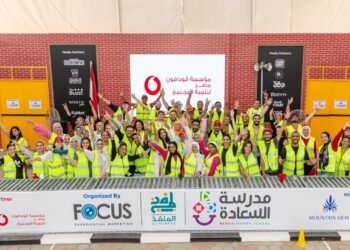 ڤودافون مصر لتنمية المجتمع شريكًا لمبادرة مدرسة السعادة بالتعاون مع فوكس