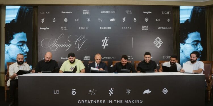 إيت للتطوير العقاري “Eight Developments”  توقع اتفاقية تعاون استراتيچي مع لكزياس “Lxias” 