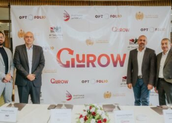 آراب فاينانس تُطلق تطبيق   “GuROW” مستخدمة تقنية بالذكاء الاصطناعي