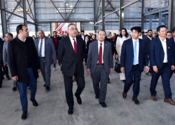 رئيس هيئة الاستثمار يفتتح أول مصنع باستثمارات فيتنامية في مصر