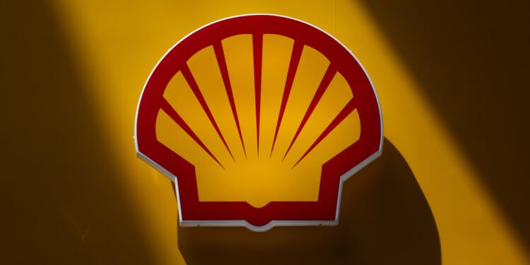 “شل” تتوقع أرباحاً كبيرة من تجارة الغاز في الربع الأخير