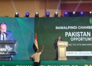 وزير التجارة الباكستاني: نستهدف مضاعفة التبادل التجاري مع مصر إلى 4 مليار دولار خلال عام