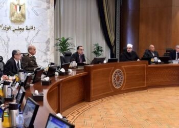 مجلس الوزراء يوافق على استمرار العمل بتأشيرة الترانزيت المجانية حتى نهاية إبريل