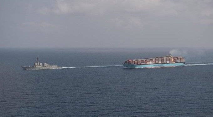 ناقلات نفط تغير مسارها من البحر الأحمر عقب الضربات في اليمن