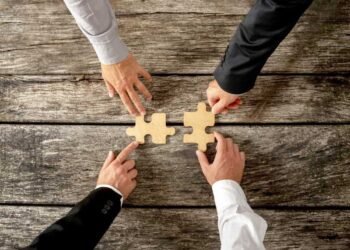 20 % انخفاضا في صفقات الاندماج والاستحواذ عالميًا العام الماضي