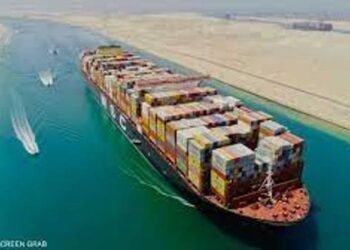 تراجع شحنات القمح عبر قناة السويس 40% بالنصف الأول من يناير