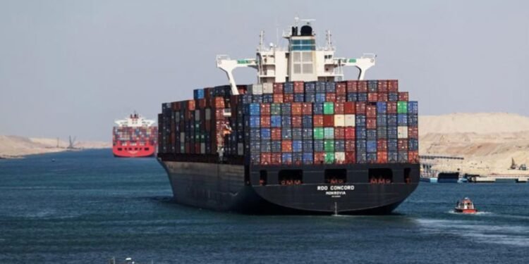شركات التأمين ترفض تغطية السفن الأميركية والبريطانية والمرتبطة بإسرائيل في البحر الأحمر