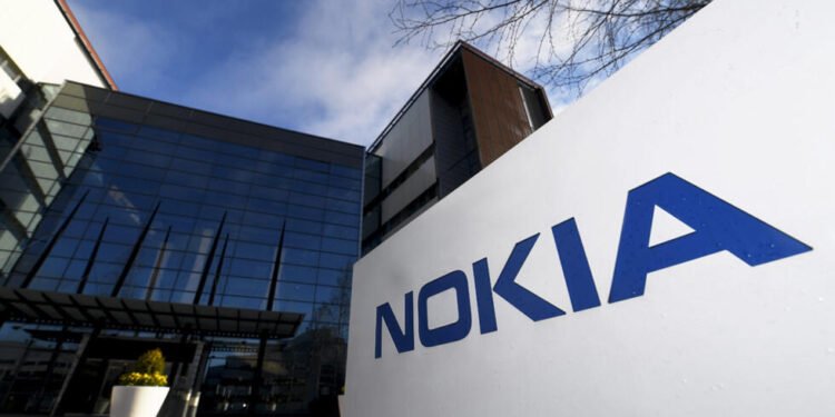 أرباح نوكيا الفصلية تتجاوز التوقعات لتصل إلى 920 مليون دولار