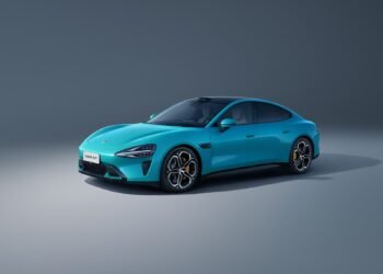 «شاومي» تكشف عن خمس تقنيات أساسية للمركبات الكهربائية وتُطلق سيارتها الجديدة