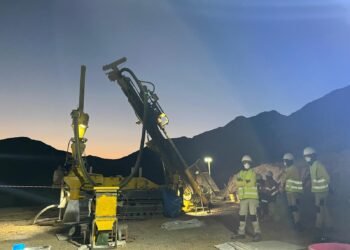 سنتامين تعلن عن نتائج استكشافية مبشرة في التنقيب عن الذهب في الصحراء الشرقية