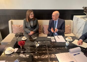 وزيرة التخطيط تبحث مع رئيس مجموعة البنك الإسلامي للتنمية سبل تعزيز التعاون