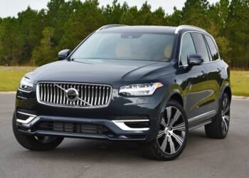 فولفو تبيع أكثر من 76 سيارة خلال ديسمبر