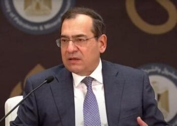 مصر تعتزم إضافة نشاط تخزين النفط الخام بميناء الحمراء على البحر المتوسط