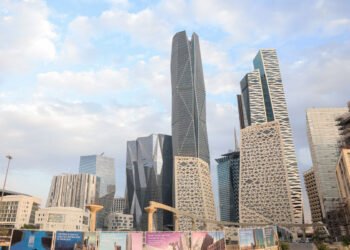 السعودية: بدء تطبيق إعفاء المقرات الإقليمية من ضريبة الدخل لمدة 30 عاماً