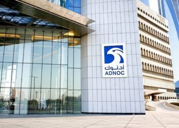 أدنوك للغاز تتوقع ارتفاع النفقات الرأسمالية إلى 2.5 مليار دولار بـ2024