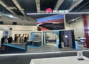 هواوي تستعرض أحدث الحلول التكنولوجية في قطاع البترول والطاقة الرقمية