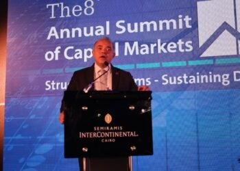 محمد فريد: الرقابة المالية تجرى تعديلات على قواعد القيد بشكل لا يخل بحقوق المستثمرين