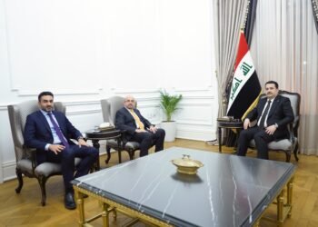رئيس الوزراء العراقي يلتقي القانوني الإماراتي حبيب الملا والإعلان عن تأسيس مكتب في بغداد