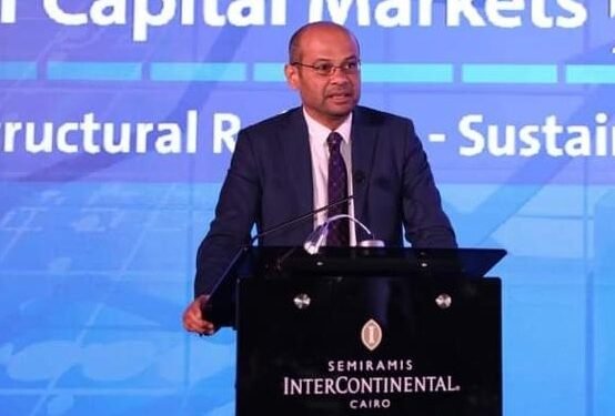 أحمد الشيخ: البورصة بدأت تفعيل استراتيجيتها لتطوير بنود إعادة تقسيم الأسواق وتوحيد المعايير