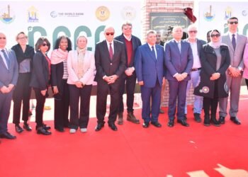 وزيرة البيئة ومحافظ القليوبية يضعان حجر أساس المدينة المتكاملة لمعالجة المخلفات بالعاشر من رمضان