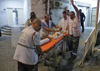 الصحة الفلسطينية: استشهاد 32414 شخصا وإصابة أكثر من 74 ألف آخرين