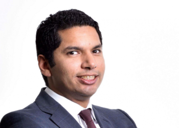 إي اف چي هيرميس تنهي صفقة تقسيم العرفة للاستثمارات إلى شركتين