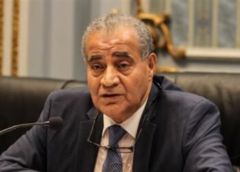 وزير التموين: استمرار طرح السكر الحر على البطاقة التموينية بسعر 27 جنيها للكيلو