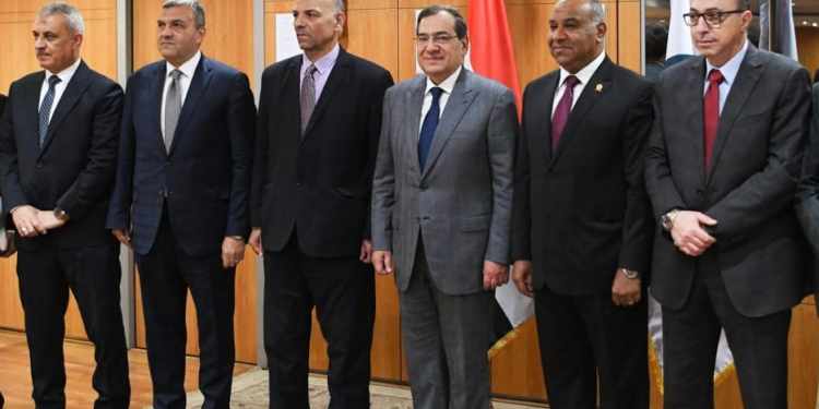 جنوب الوادى للبترول تخطط لحفر آبار باستثمارات 150 ملیون دولار في 2024