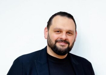 عبد الله سلام: ندرس استخدام الحديد الصديق للبيئة ومواد بناء جديدة لأول مرة في مصر