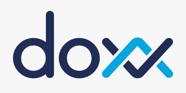 شراكة بين “دوكس” والأورمان لتوفير حلول التأمين لأكثر من 100 ألف طالب وأسرهم بحلول 2026