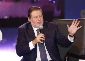 البنك المركزي: لدينا ما يفيض عن سداد التزاماتنا الدولارية