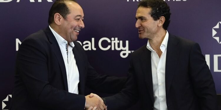 حسن علام تقتنص 279 فدان في مستقبل سيتي بالشراكة مع ميدار