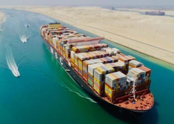 إيرادات قناة السويس ترتفع 20.7% إلى 4.8 مليار دولار بالنصف الأول 2023/2024