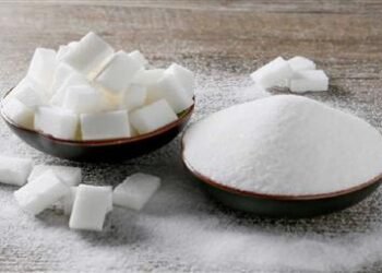 التموين تستورد 250 ألف طن سكر خام