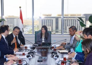 وزيرة التعاون الدولي: ندعم جهود التحول للطاقة المتجددة لتحقيق نمو شامل ومستدام