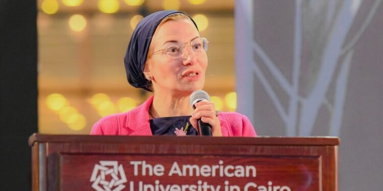 وزيرة البيئة: عملنا على خلق المناخ الداعم لتحقيق التنمية المستدامة