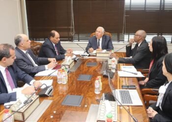 وزير الزراعة والايفاد يبحثان إطلاق مشروع التحول المستدام للمرونة الزراعية في الصعيد
