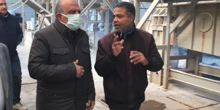 وزير قطاع الأعمال العام يبحث تطوير ملاحة سبيكة بسيناء