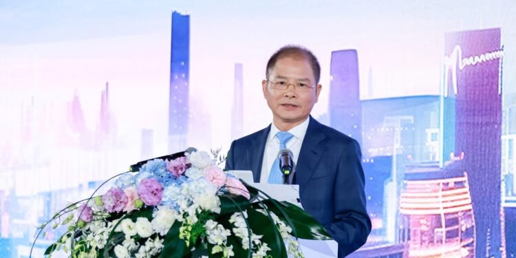 هواوي تطلق مبادرات استراتيجية لتعزيز التطور في مجال الذكاء الاصطناعي