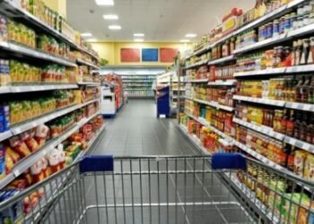 انخفاض التضخم في المدن المصرية إلى 33.3% في مارس