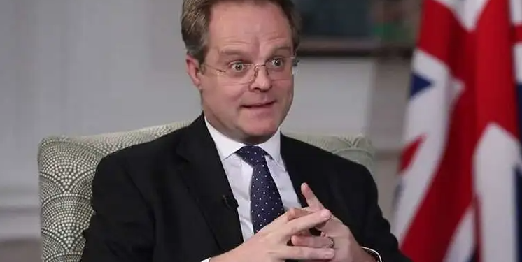 السفير البريطاني: استثمار جديد مرتقب بالهيدروجين الأخضر في مصر