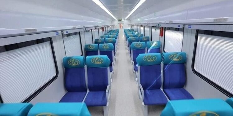 تشغيل قطارات نوم وأخري مكيفة لمحافظتي الإسكندرية ومرسي مطروح