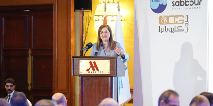 وزيرة التخطيط: ندرس إنشاء صندوق سيادي للصناعة