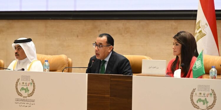 رئيس الوزراء يحضر الاجتماعات السنوية المشتركة للمؤسسات المالية العربية لـ 2024