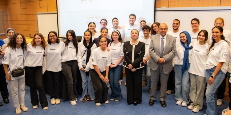 وزيرة البيئة تتحدث عن التغيرات المناخية في مصر بجامعة النيل الأهلية