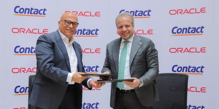 كونتكت وأوراكل يوقعان شراكة استراتيجية لتعزيز تقديم الخدمات للعملاء