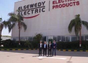 السويدي إليكتريك تنٌظم زيارة للصحفيين لمصنع المحولات الكهربائية وأنظمة باص واي