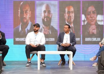 رواد الأعمال يناقشون الفرص والتحديات التى تواجه الشركات الناشئة