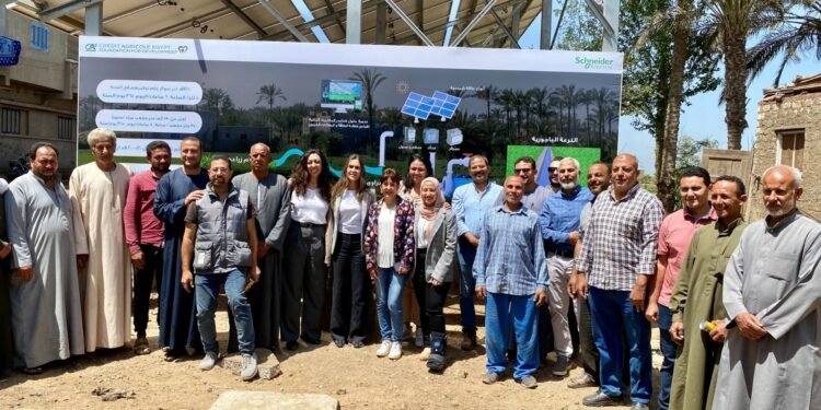 كريدي أجريكول مصر وشنايدر إلكتريك يختتمان مشروعات التنمية المستدامة بالمنوفية