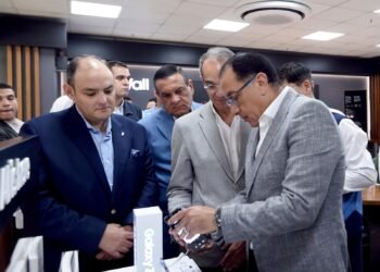 استثمارات مصنع سامسونج بني سويف تزيد عن 700 مليون دولار 